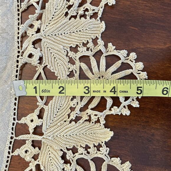 Vintage Linen Tablecloth 53" Round Beige Linen Tatted Lace Trim Antique Ornate - Picture 4 of 5